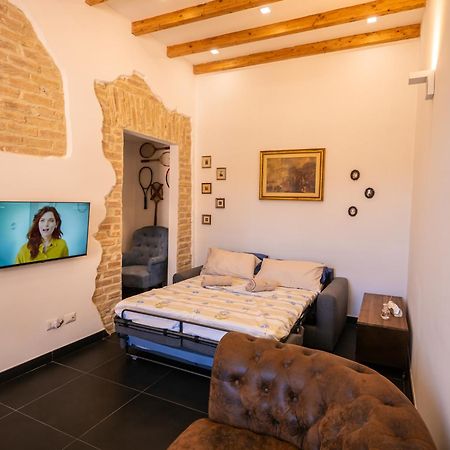 Conte Green House - 2 Apartments Rome Bagian luar foto